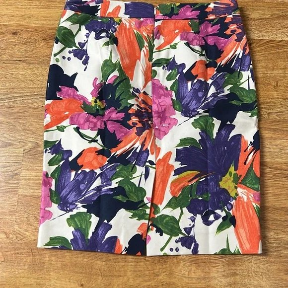 J.CREW Floral Print Women's Skirt Size 4 - Picture 5 of 10